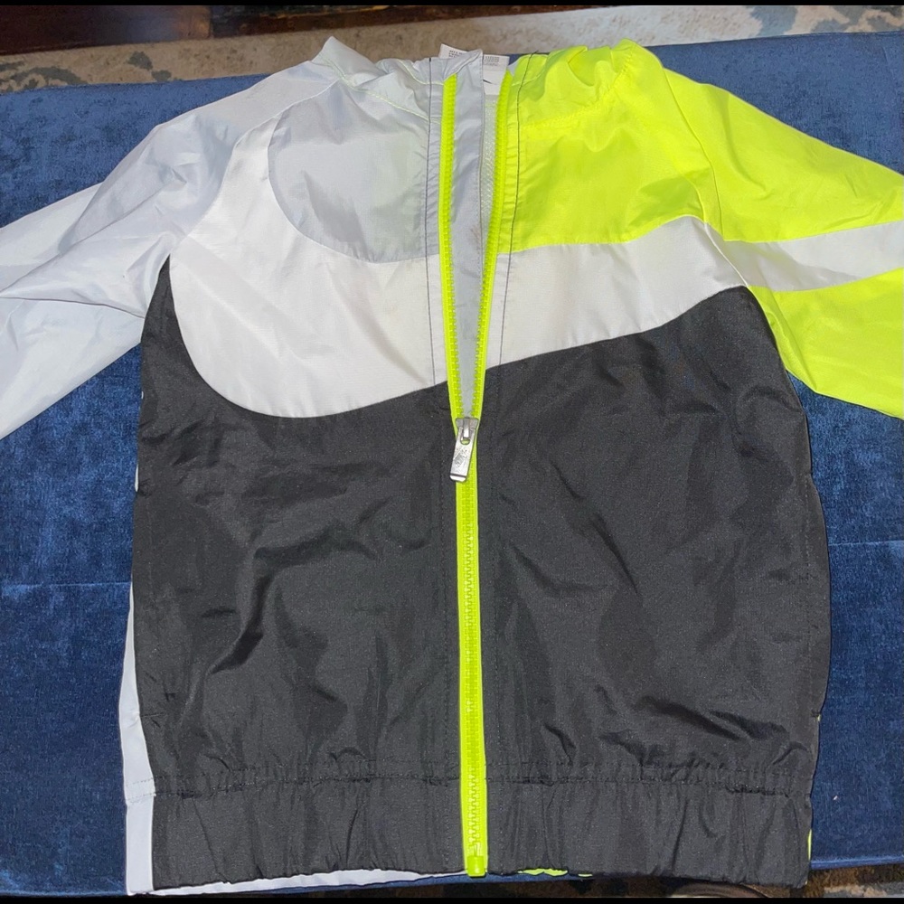 Boys Nike Windbreaker Jacket
